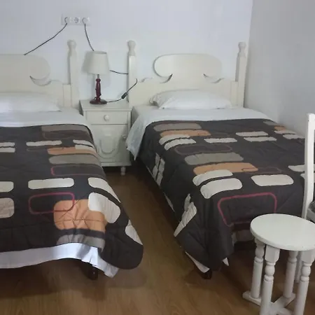 Pensao Residencial Teresinha 3*