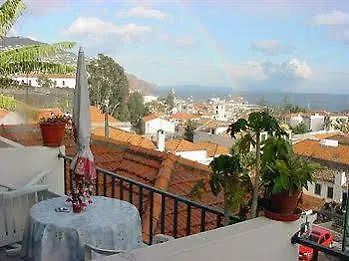 Pensao Residencial Teresinha بيت ضيافة 2*