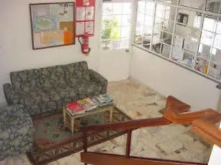 Pensao Residencial Teresinha فونشال