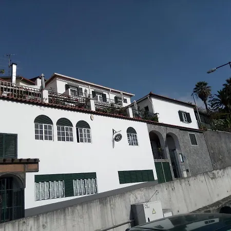 Pensao Residencial Teresinha بيت ضيافة 2*