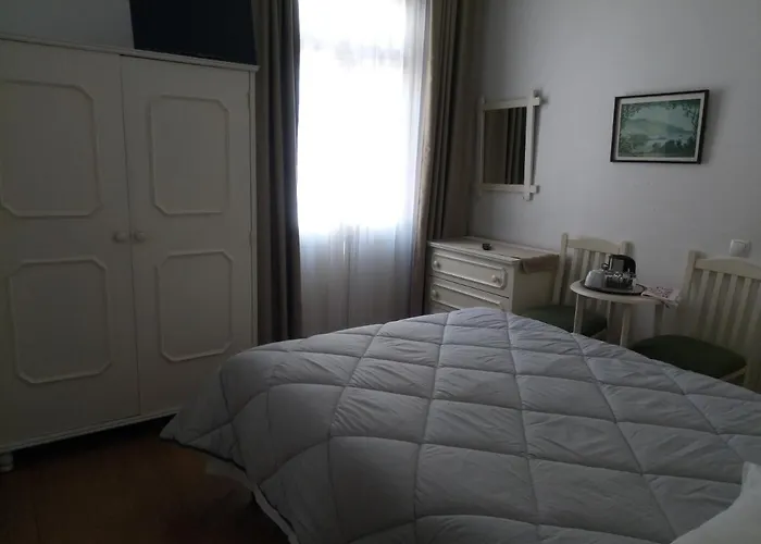 게스트하우스 Pensao Residencial Teresinha