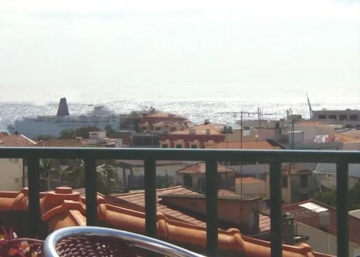 Pensao Residencial Teresinha 3*