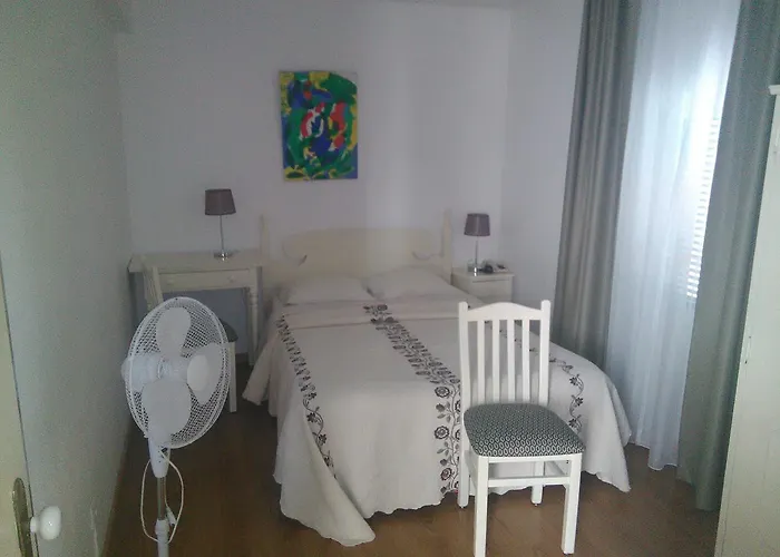 Pensao Residencial Teresinha 3*