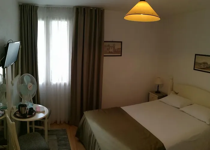 Pensao Residencial Teresinha 푼샬