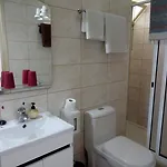 Pensao Residencial Teresinha 3* 丰沙尔