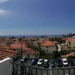 招待所 Pensao Residencial Teresinha