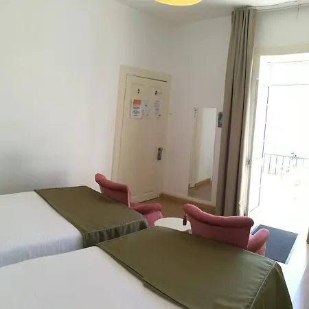 Pensao Residencial Teresinha Affittacamere 3*
